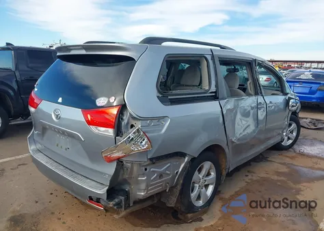 2011 Toyota Sienna Le V6 из США, поврежденный, VIN 5TDKK3DC8BS078535